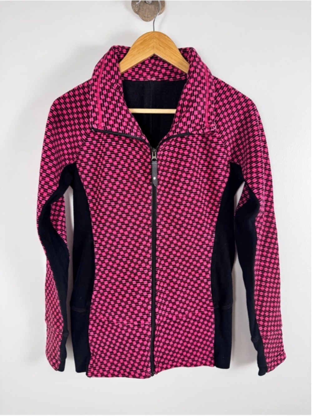 Lululemon Radiant Jacket Pink Black Fleece Lined Zip Up Size 6